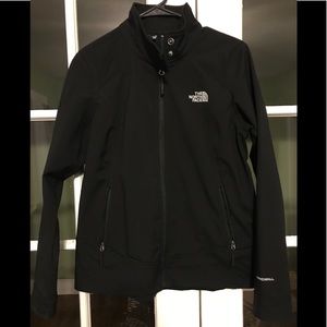Women’s north face soft shell jacket